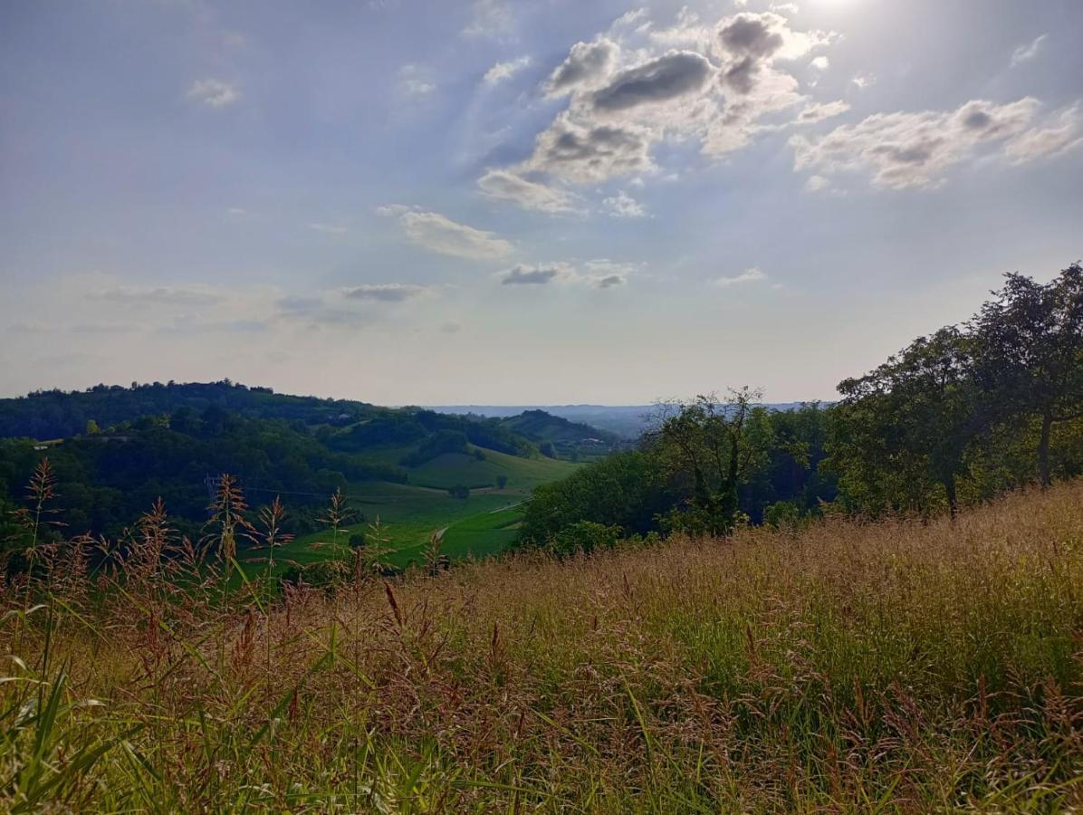 Casa Delle Foglie Sussurranti Villa Asti Eksteriør billede