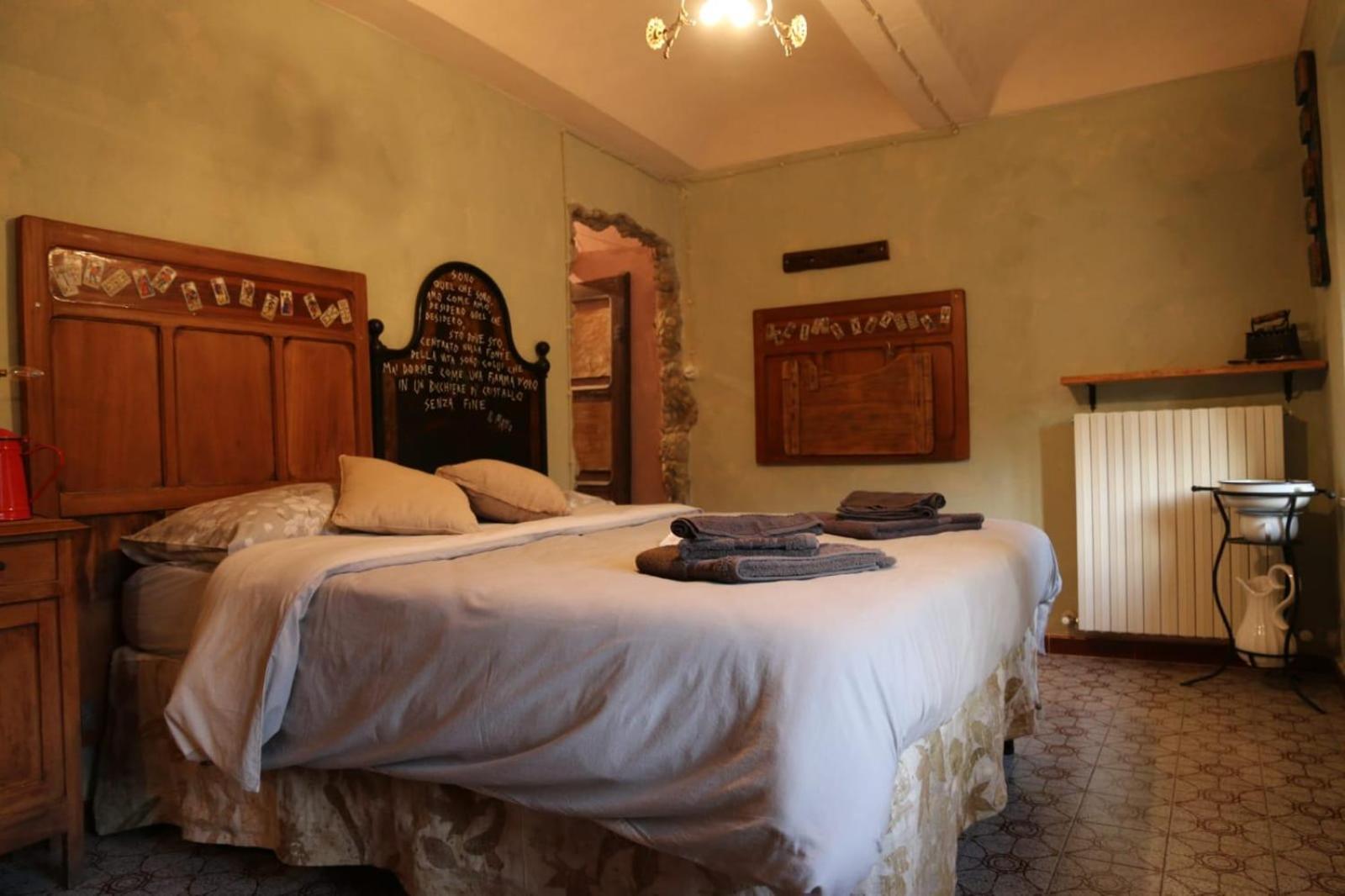 Casa Delle Foglie Sussurranti Villa Asti Eksteriør billede